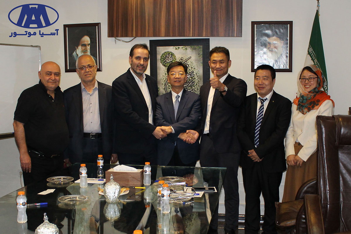 عقد قرارداد همکاری گروه خودروسازی آسیا موتور با گروه خودروسازی' GINGGUANG چین